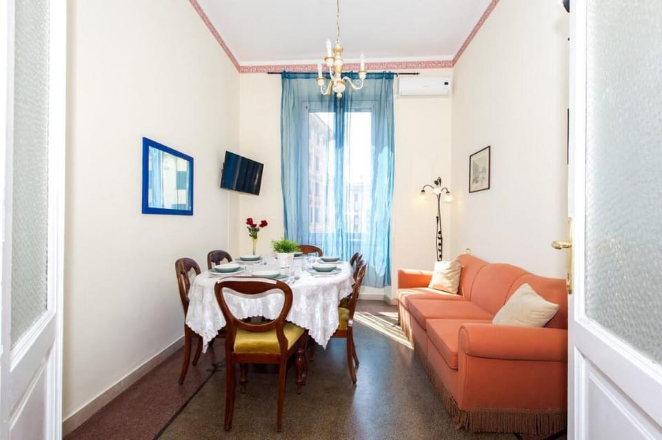 Via Boezio 33, elegant, in the center of Rome Vacation rental in Rome