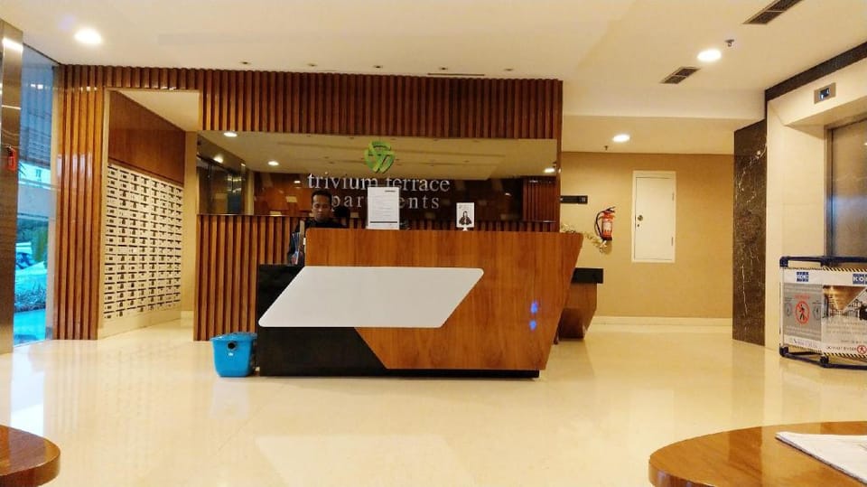 Lake View 3BRs @Lippo Cikarang (Min Stay 3 Nights) Apartment in West Java