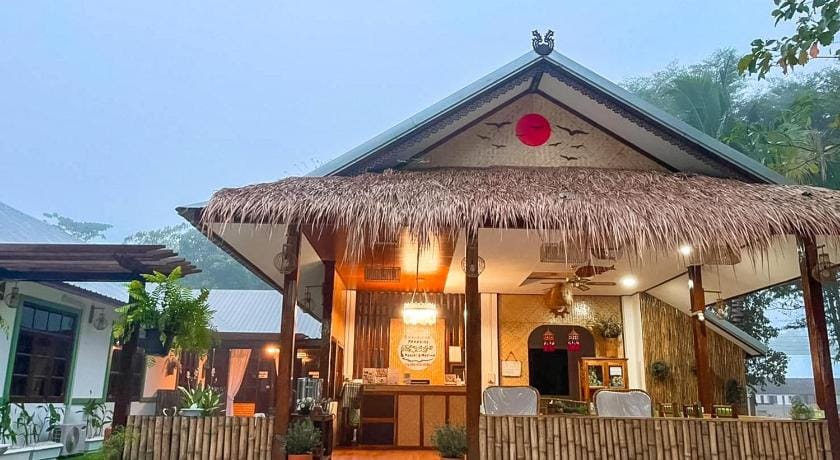 เชียงคานพาราไดร์รีสอร์ท&มีตติ้ง Hotel in Vientiane Province, Laos