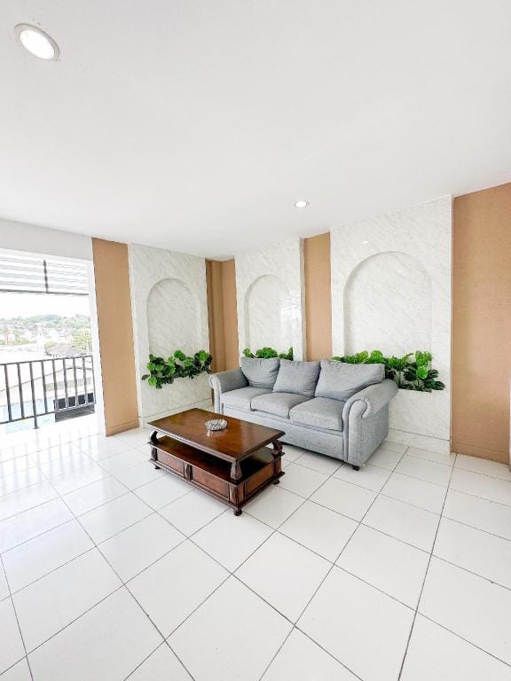 Pillow Guest House Hotel in Indonesia