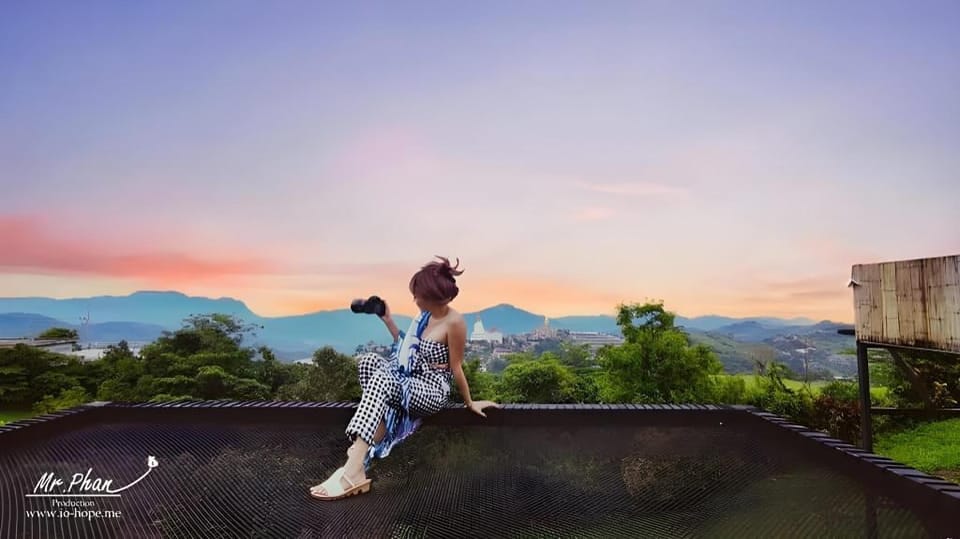 Chill&View Hotel in Laos