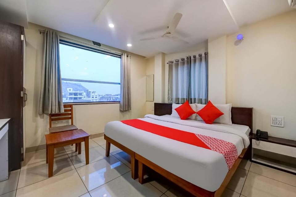 Super Hotel O Rashika Palace Hotel in Jaipur