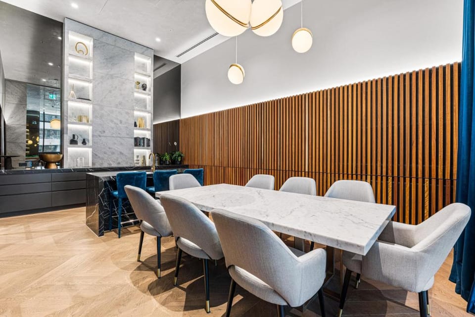 Paragon Apartments by CLLIX Apartment in Melbourne