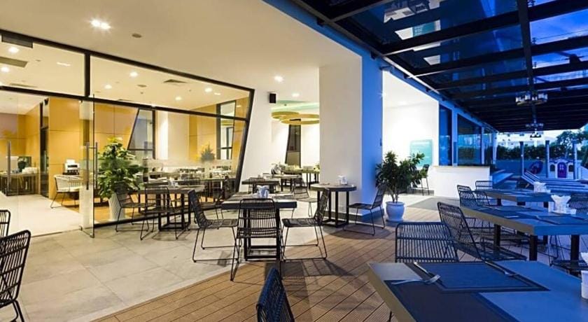 Chic Nha Trang Ocean View Studio With Pool Apartment in Nha Trang