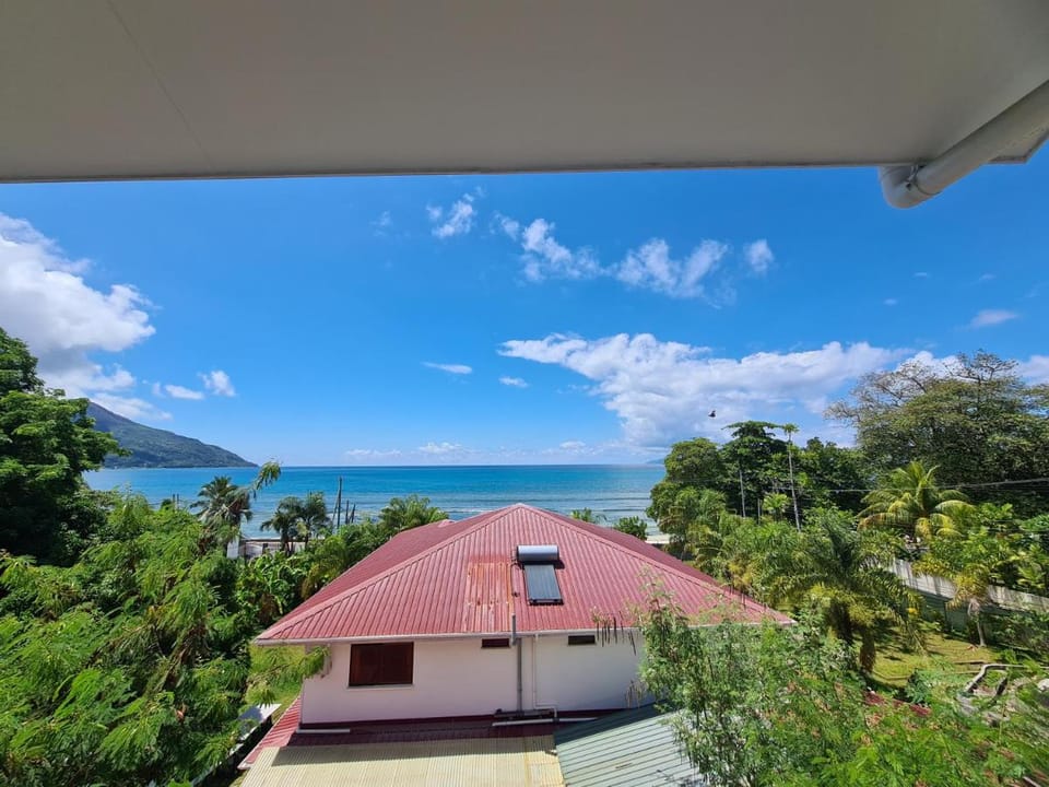 CRYSTAL SHORES Self Catering Apartments - Beau Vallon, Seychelles Apartment in Africa