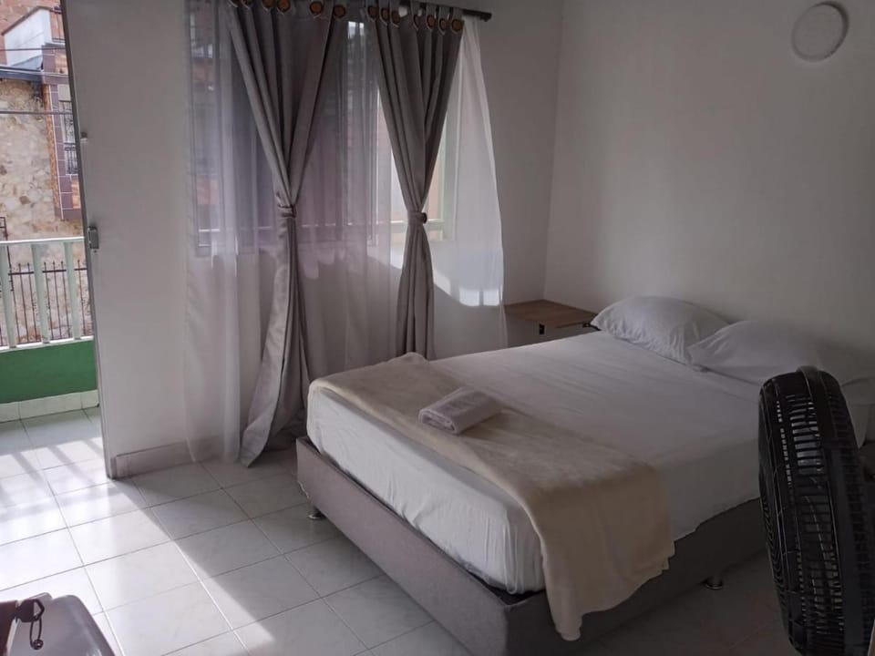 Road Living Home Bed and Breakfast in Medellin