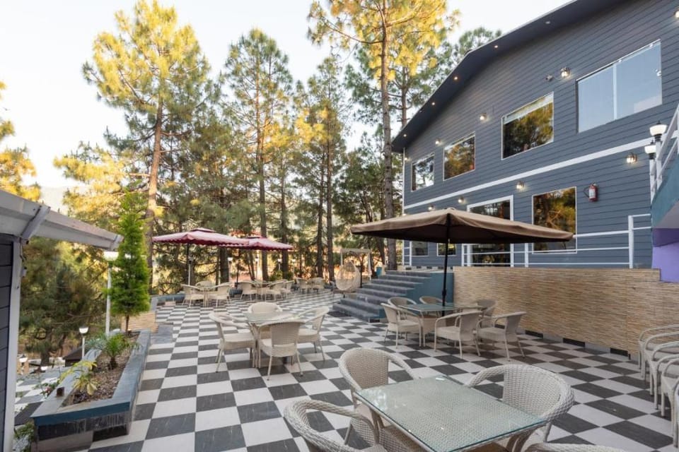 DLS Nature Trinket Resort – Dalhousie with Swimming Pool Resort in Himachal Pradesh