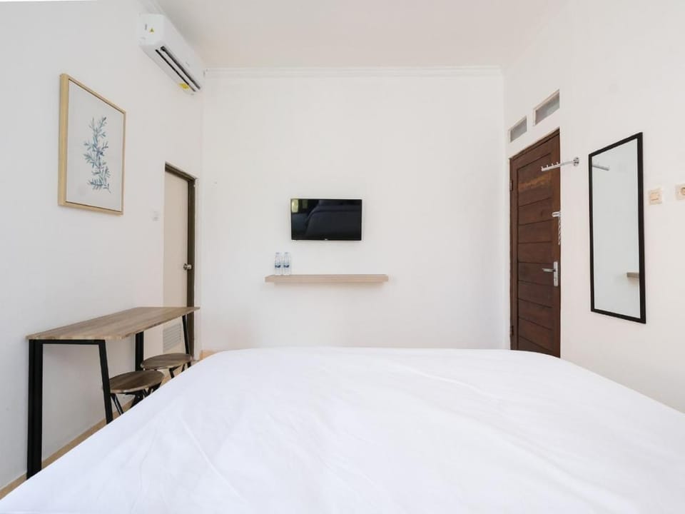 FH Stay Maguwo Vacation rental in Special Region of Yogyakarta