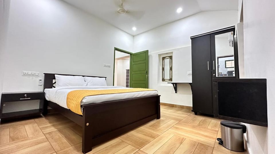 Better Inn AC Villa Kovalam Villa in Thiruvananthapuram