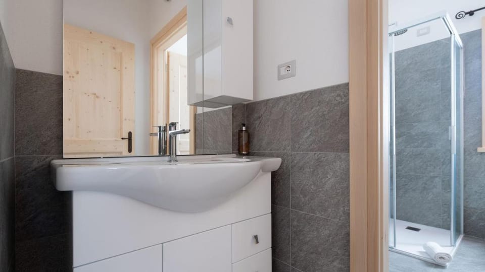 Ripa Fontana 1 Mono Apartment in Lombardy
