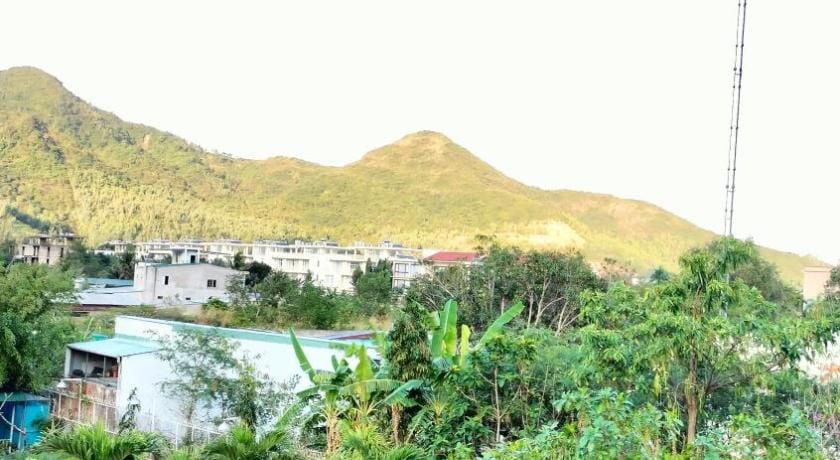 Nhà Nghỉ Lâm Tùng Bed and Breakfast in Nha Trang