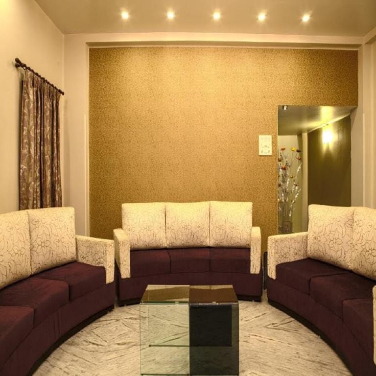 Saini International Hotel in Kolkata