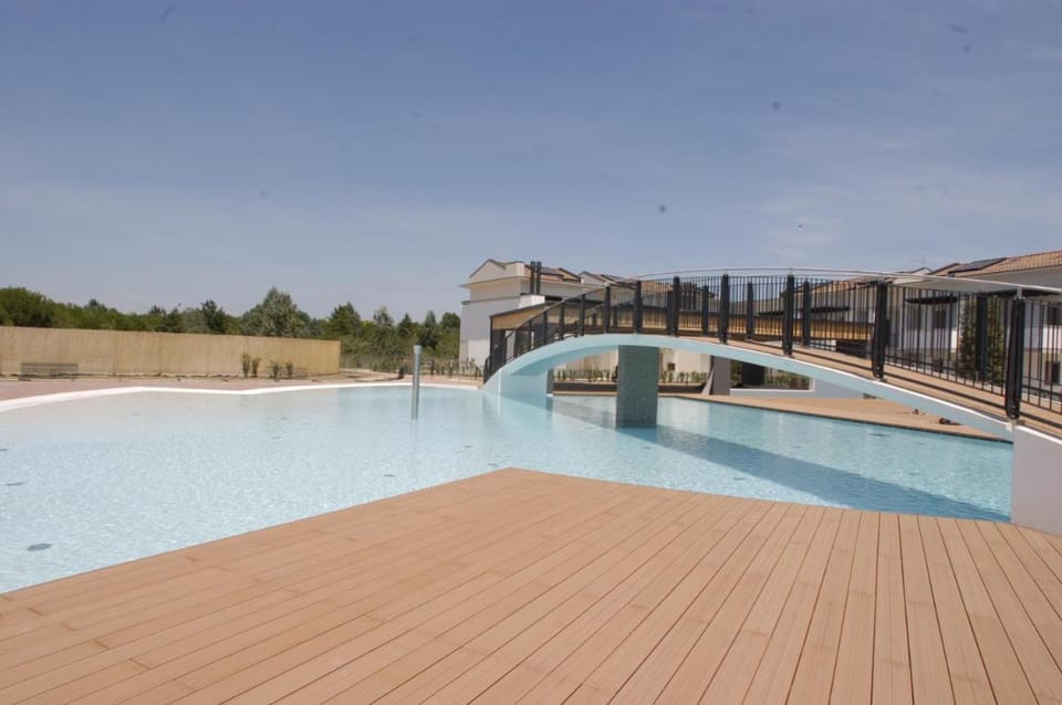 Lovely flat wiht enclosed garden and fireplace Apartment in Bibione