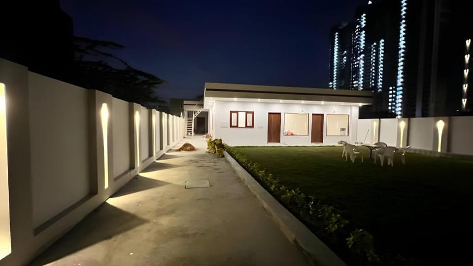 Arth Villa Hotel in Noida