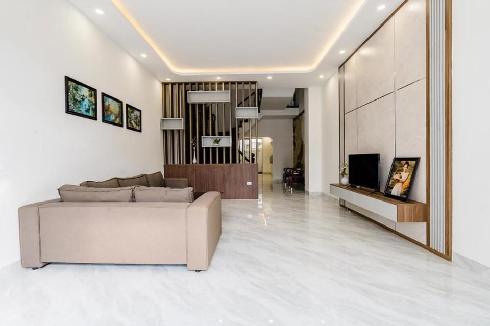 Amy’s House 4BRs- 3 mins walk to My Khe Beach. Vacation rental in Da Nang