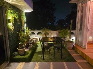 The Leafy Rooftop Vacation rental in Punjab, India