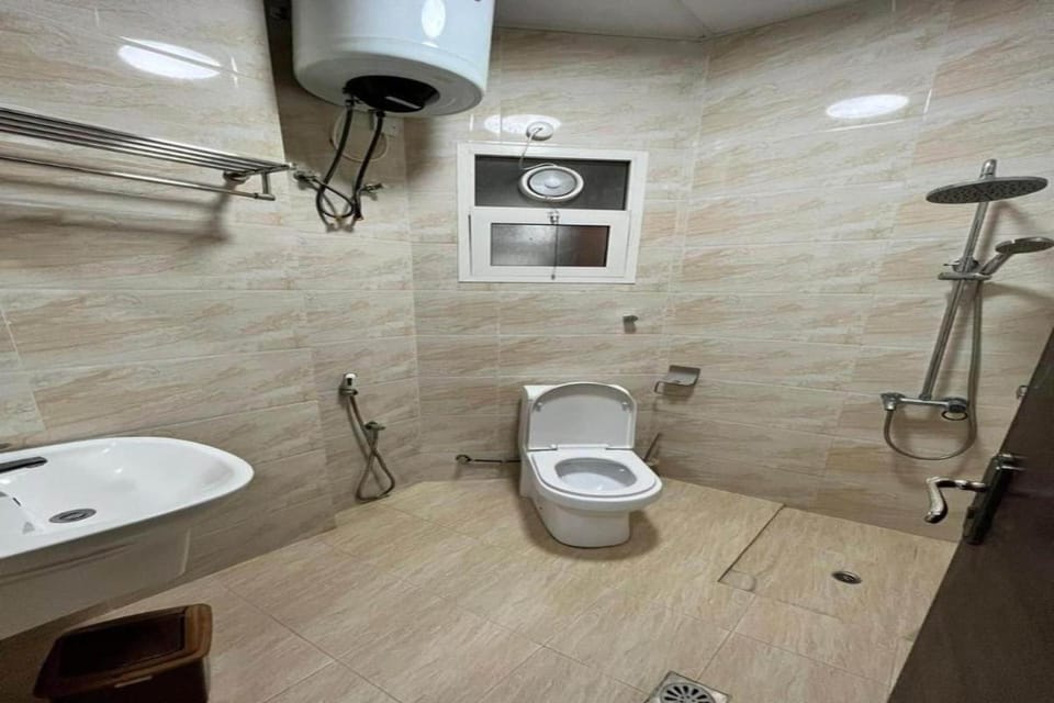 Super OYO 144 Al Tawasi Furnished Apartments Apartment in Oman