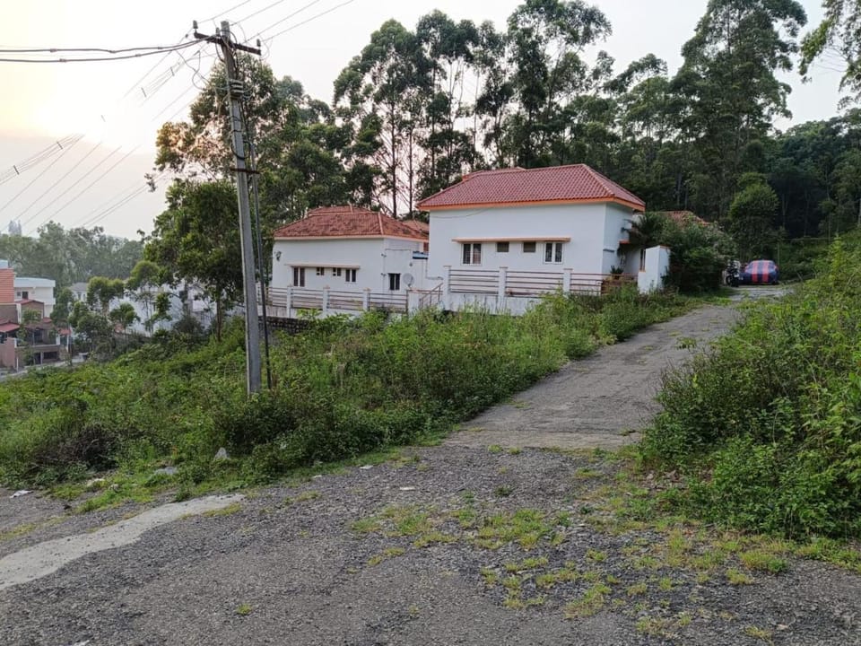 Snow White Home,Bedford Road, yercaud Vacation rental in Tamil Nadu