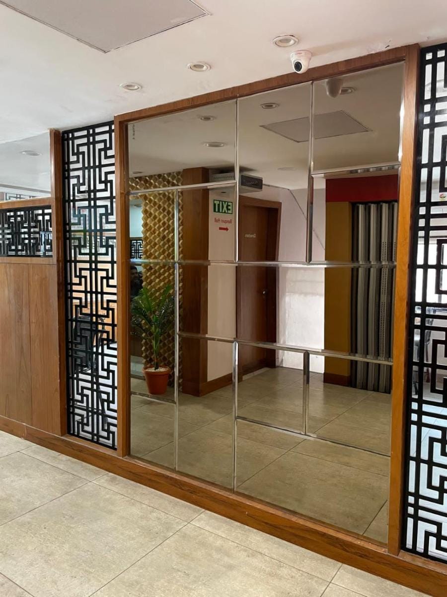 Hotel Holiday Pride Hotel in Maharashtra