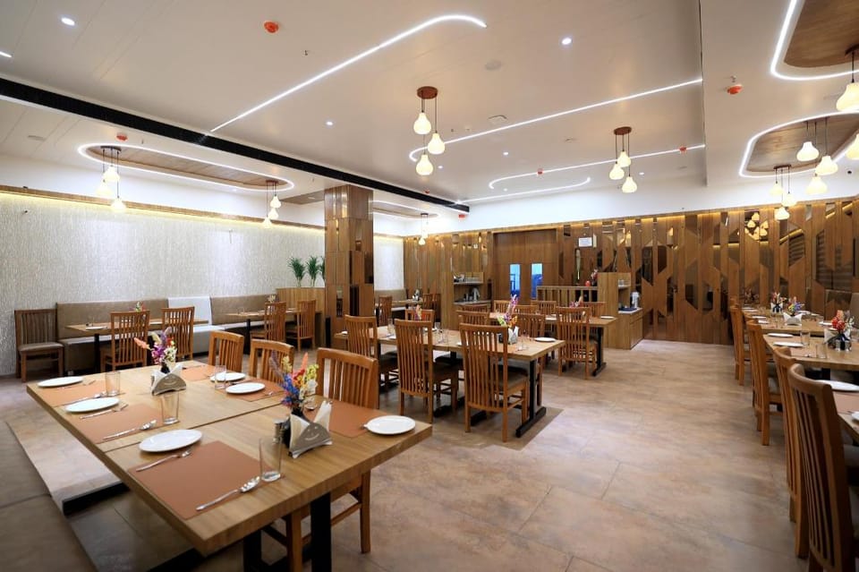Hotel Aditya Mansingh Inn Hotel in Gujarat