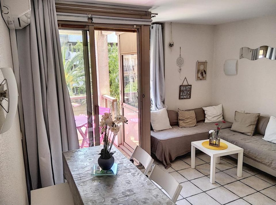 Résidence Graziella Studio 207 Apartment in Antibes