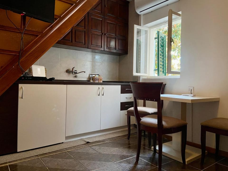 Old town charming two-level Apartment Herceg-Novi Apartment in Montenegro