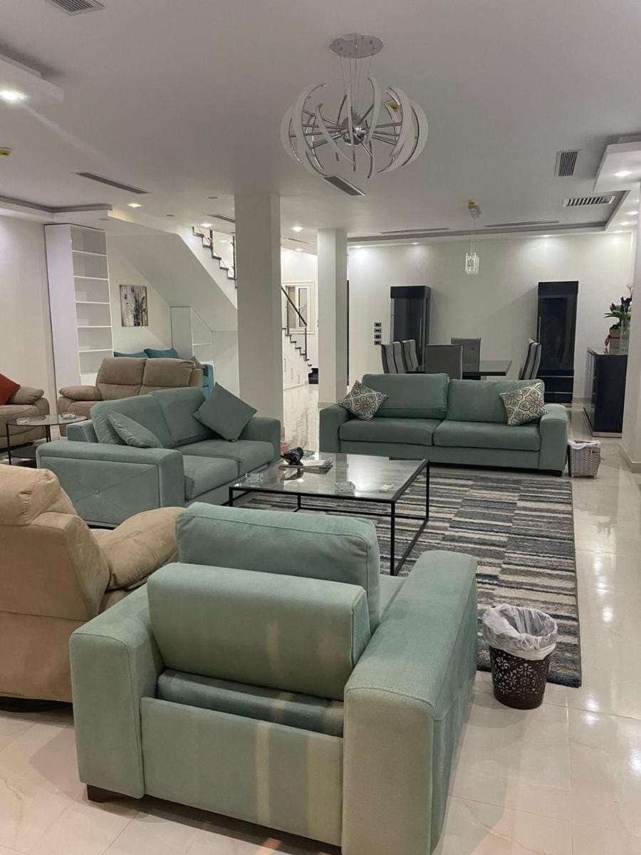 New Giza villa with private pool Villa in Egypt