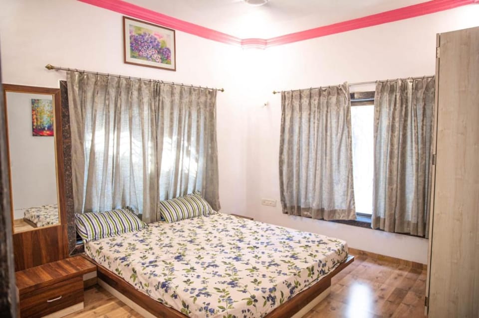 HOMESTEAD VILLA   Villa in Lonavla