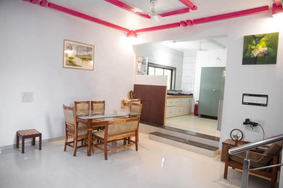 HOMESTEAD VILLA   Villa in Lonavla