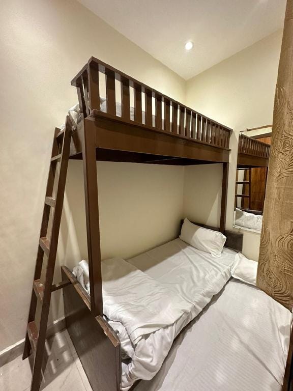 crysta pr stay Apartment in Punjab, India