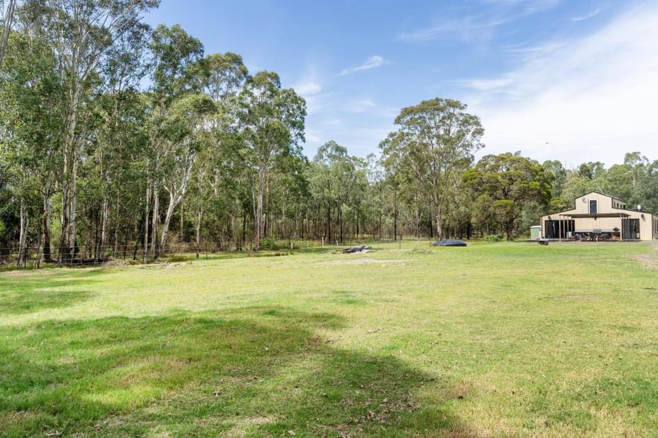Charming & Spacious 4BR Retreat Vacation rental in Sydney