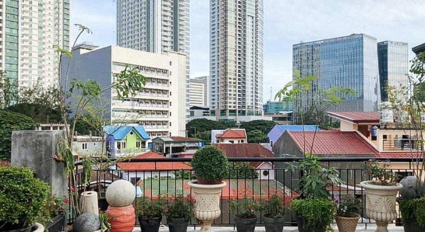 Magabelle Guesthouse Bed and Breakfast in Lapu-Lapu City
