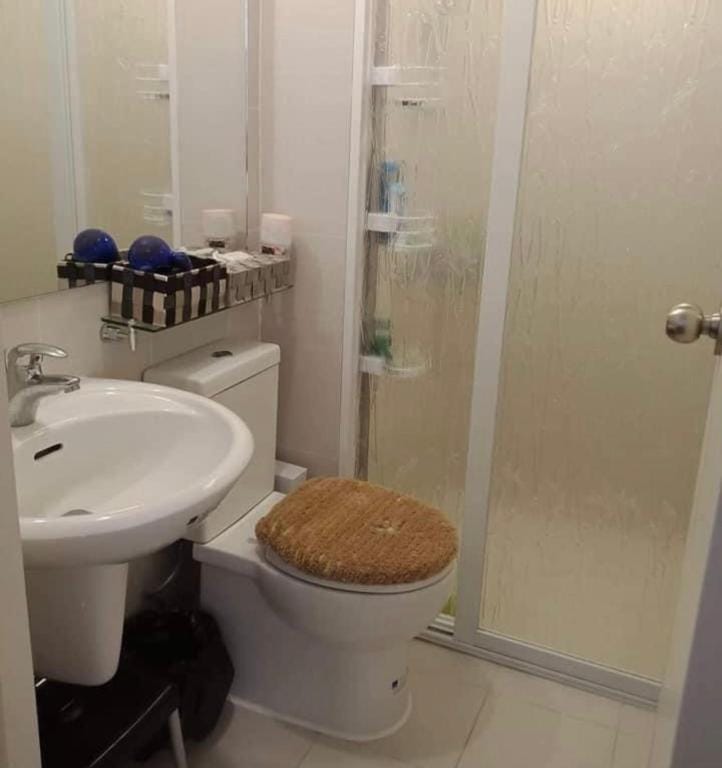 Mi estilo @ azure urban resort residences Apartment in Paranaque
