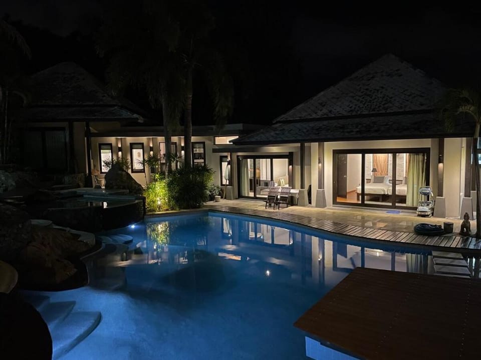 HiNSAMAAN Pool Villa, 3 BDR, 4BA Villa in Ko Samui