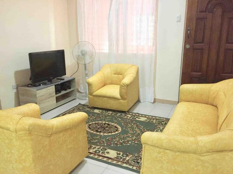 Consolacion close to SM Mall , 30 mins to Airport Vacation rental in Central Visayas