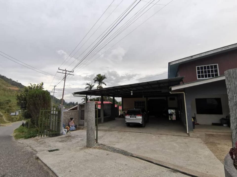 OYO Home 90704 Kds Garden & Stay Hotel in Sabah
