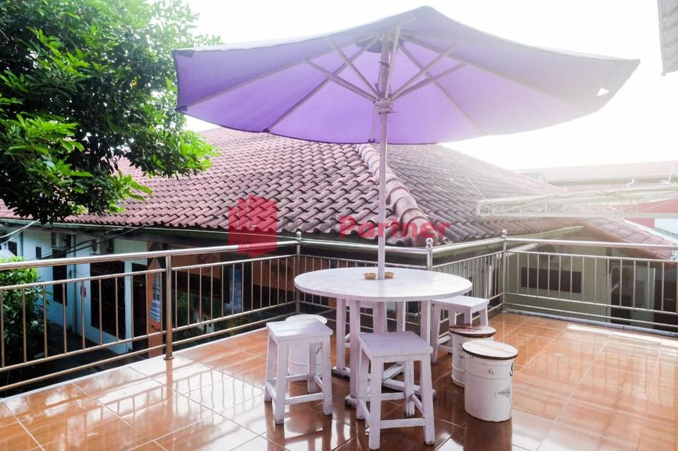 Janna Guest House SYARIAH Yogyakarta Mitra RedDoorz Hotel in Yogyakarta