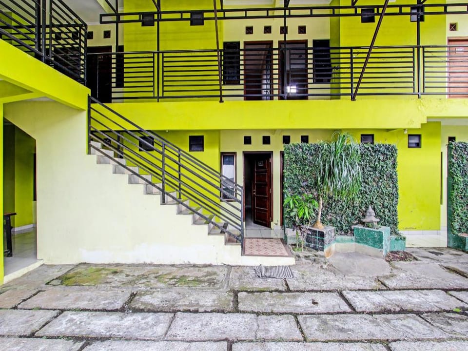 Hotel O Kalegan 1 Guesthouse Hotel in Special Region of Yogyakarta