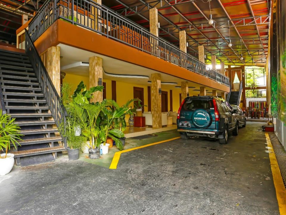 OYO 92218 Pondokan Nadita Homestay Syariah Hotel in Indonesia