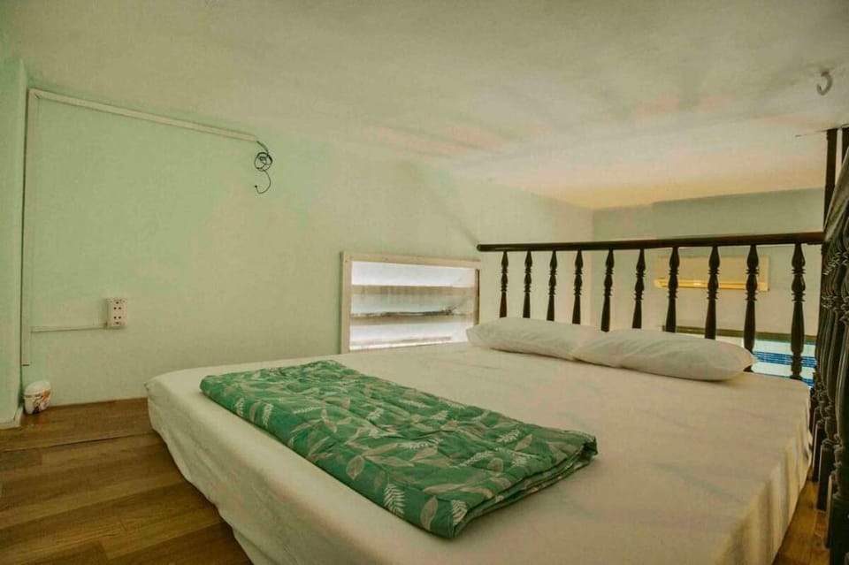 Stay&Chill - S.5 - Nostalgic studio near Bui Vien Apartment in Ho Chi Minh City