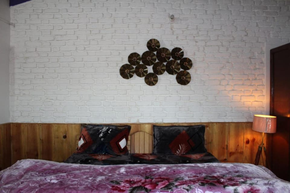 Whistling Oaks Vacation rental in Uttarakhand