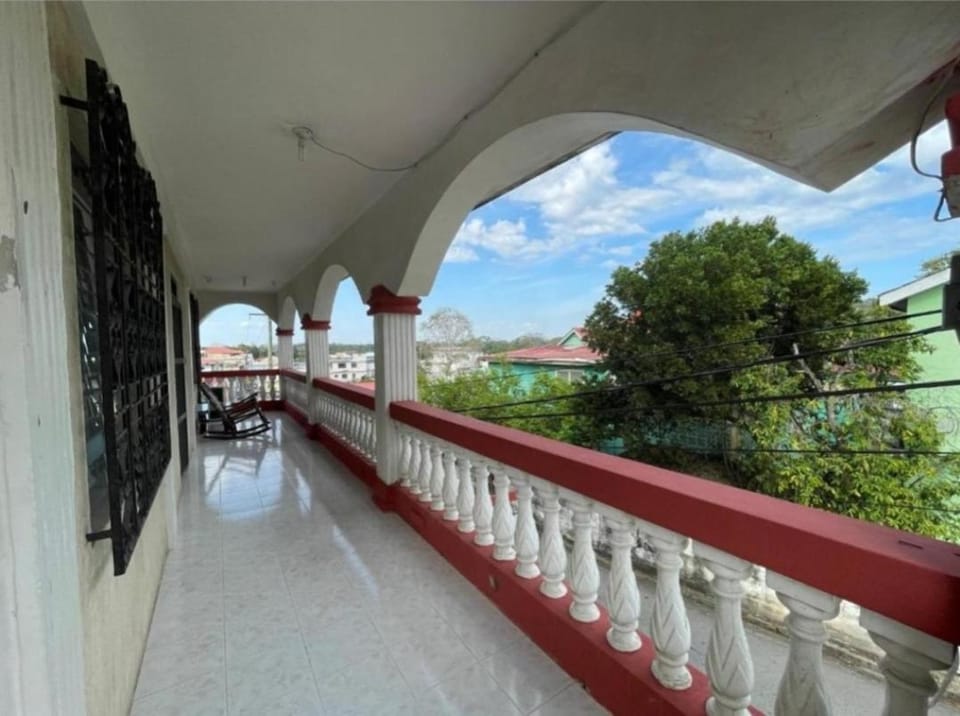 Arnold's Guest House Bed and Breakfast in San Ignacio