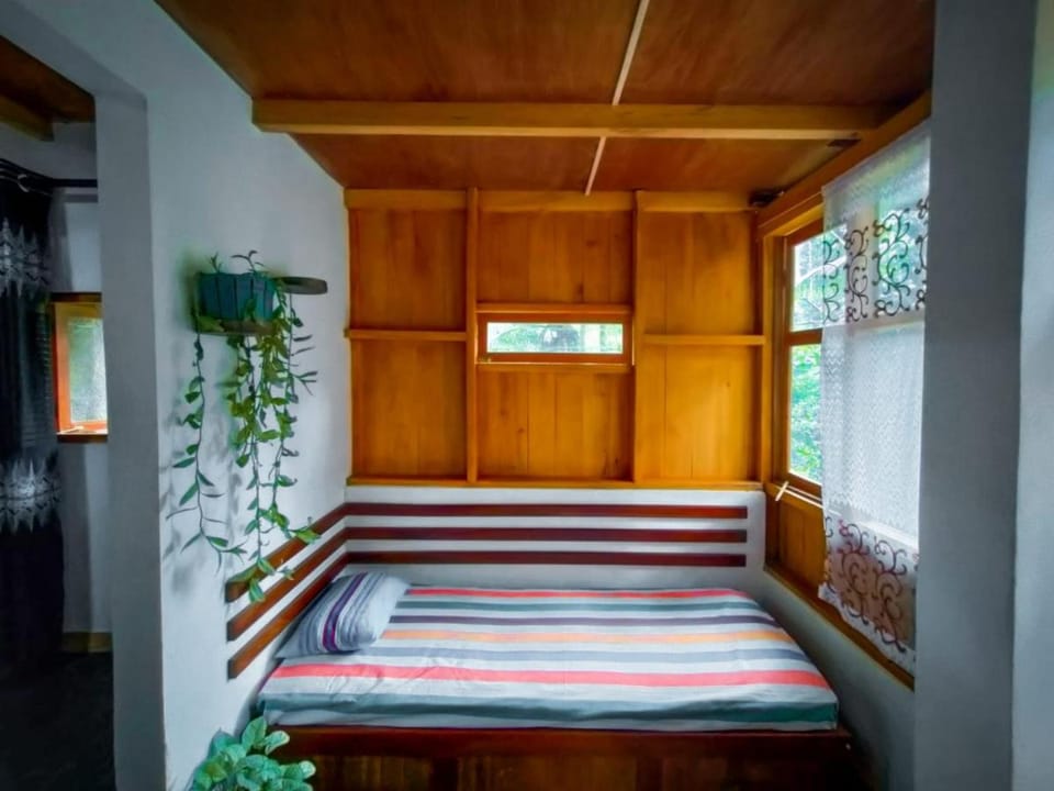 Cabana Lounge Deniyaya Villa in Southern Province