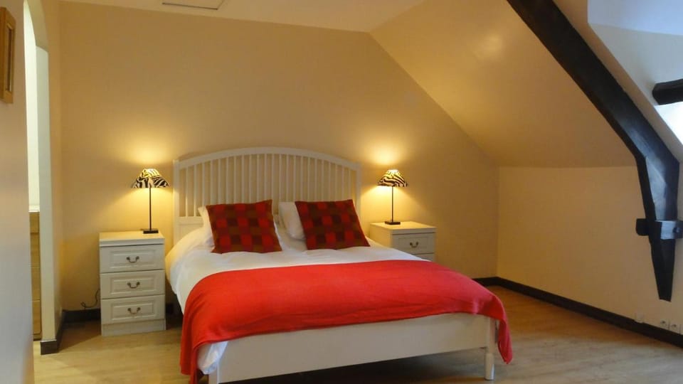 La Grande Maison - Les Gîtes de la Lohuas Vacation rental in Brittany
