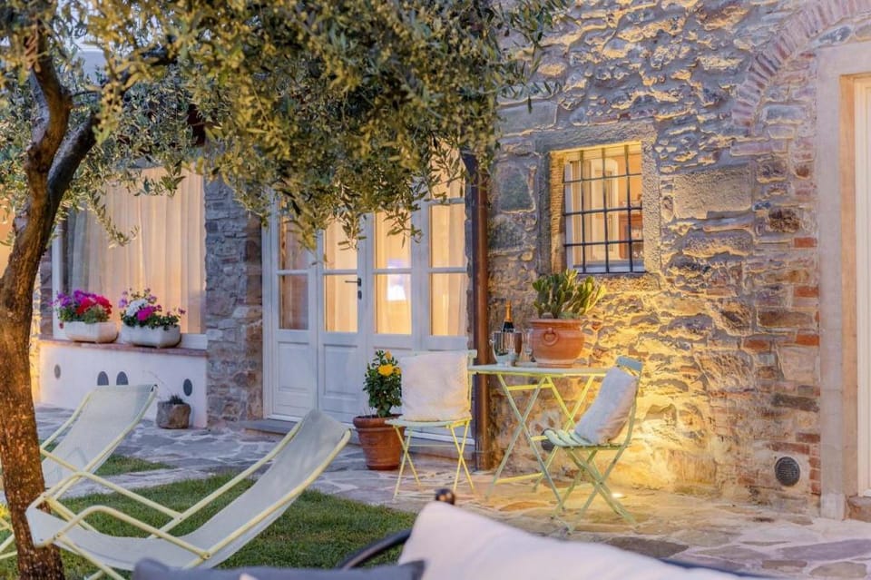 Dimora delle Camelie Apartment in Capannori