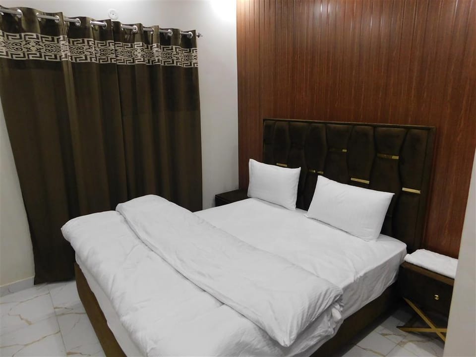 Kings Hotel Hotel in Lahore