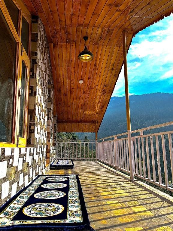 Home Away From Home - 5BHK Vacation rental in Himachal Pradesh