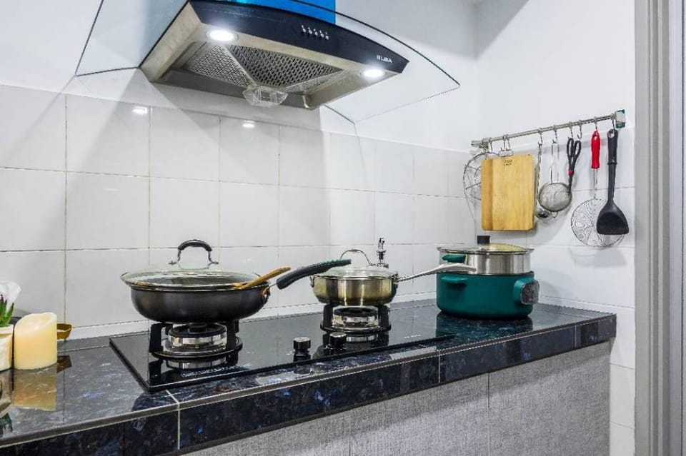 Kelana Puteri|NETFLIX|7mins walk to Paradigm Mall Apartment in Petaling Jaya