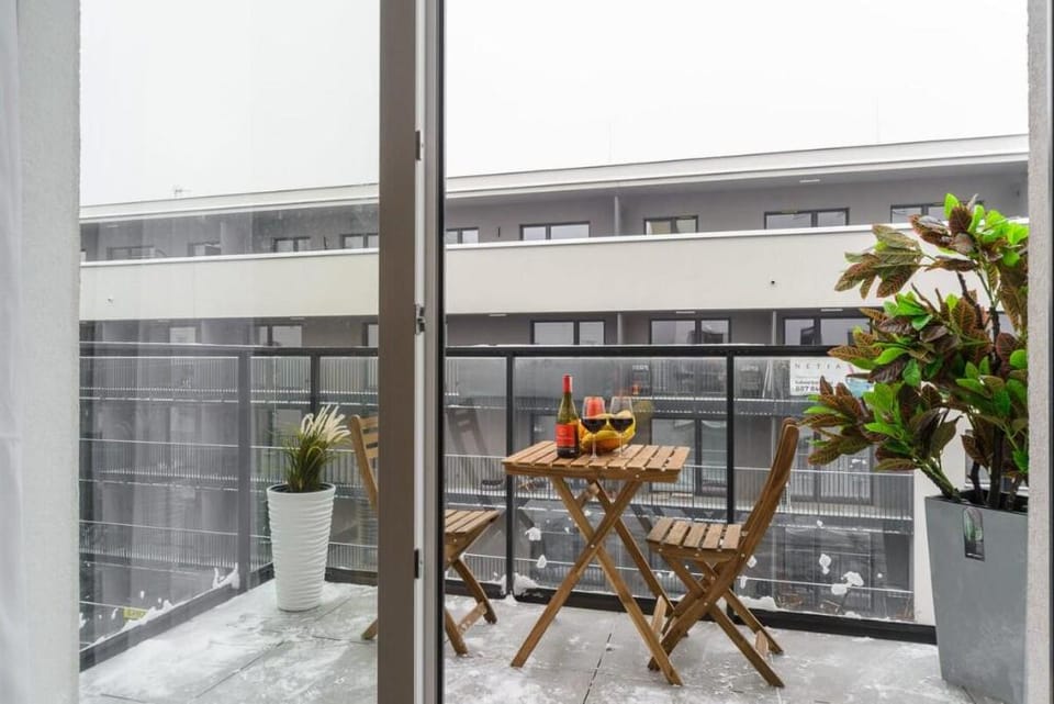 Lumina delux apartments near Manufactura Apartment in Masovian Voivodeship