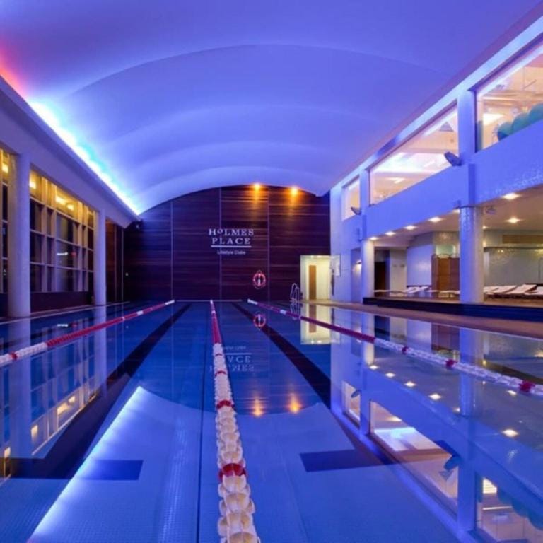 Lumina stylish apart with parking Apartment in Warsaw